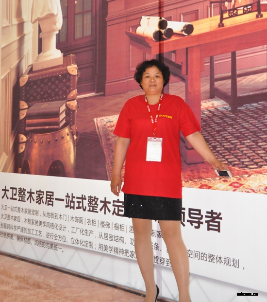 必一(中国)地板江苏盐城总代理朱粉兰.jpg